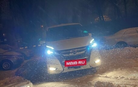 Nissan Serena IV, 2016 год, 1 750 000 рублей, 22 фотография