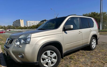 Nissan X-Trail, 2011 год, 930 000 рублей, 2 фотография