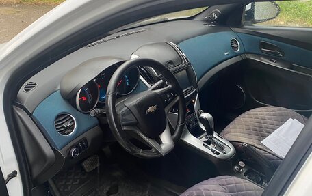 Chevrolet Cruze II, 2013 год, 680 000 рублей, 7 фотография