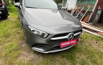 Mercedes-Benz A-Класс, 2018 год, 2 450 000 рублей, 1 фотография