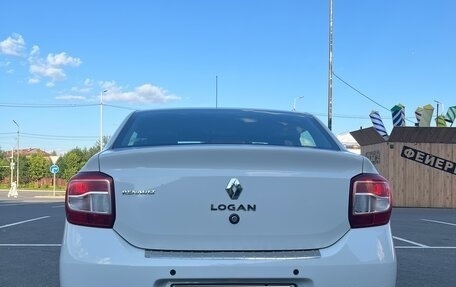 Renault Logan II, 2014 год, 870 000 рублей, 4 фотография