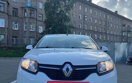 Renault Logan II, 2014 год, 870 000 рублей, 2 фотография
