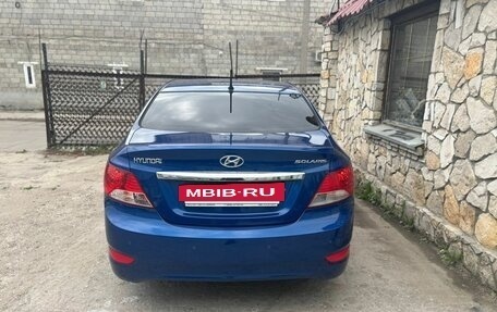 Hyundai Solaris II рестайлинг, 2012 год, 890 000 рублей, 5 фотография