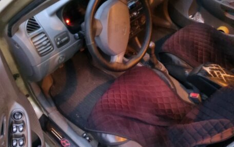 Hyundai Accent II, 2005 год, 300 000 рублей, 3 фотография