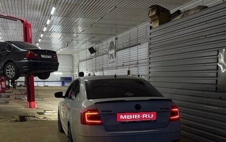 Skoda Octavia, 2017 год, 900 000 рублей, 2 фотография