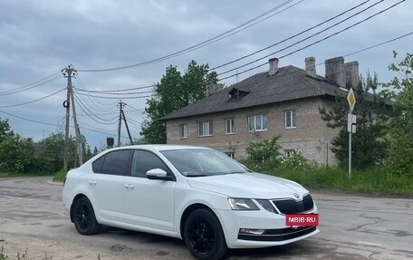 Skoda Octavia, 2017 год, 900 000 рублей, 11 фотография