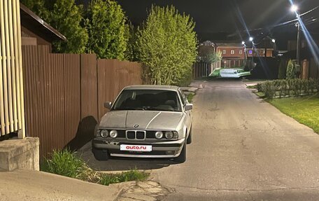 BMW 5 серия, 1991 год, 365 000 рублей, 13 фотография