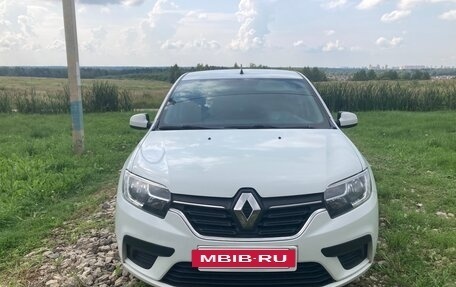 Renault Logan II, 2020 год, 970 000 рублей, 2 фотография