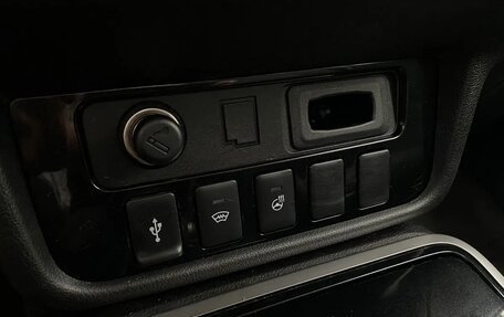 Mitsubishi Outlander III рестайлинг 3, 2019 год, 1 780 000 рублей, 18 фотография