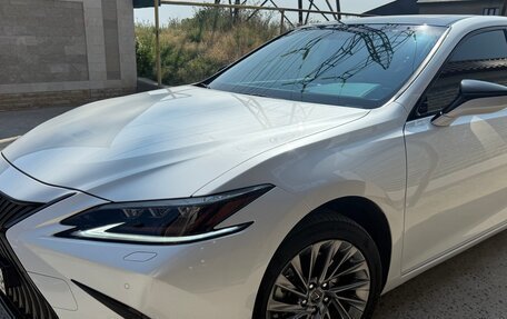 Lexus ES VII, 2020 год, 4 000 000 рублей, 7 фотография
