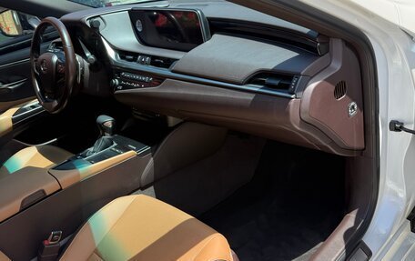 Lexus ES VII, 2020 год, 4 000 000 рублей, 6 фотография