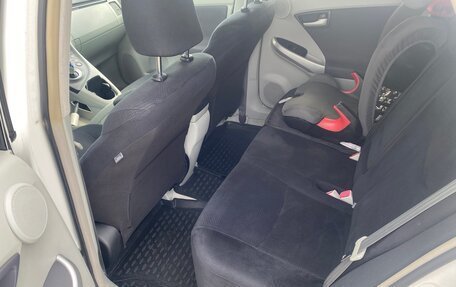 Toyota Prius, 2010 год, 1 450 000 рублей, 5 фотография