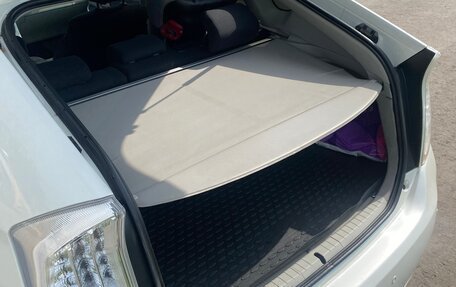 Toyota Prius, 2010 год, 1 450 000 рублей, 17 фотография