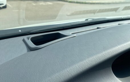 Toyota Prius, 2010 год, 1 450 000 рублей, 15 фотография