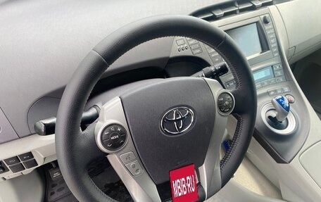 Toyota Prius, 2010 год, 1 450 000 рублей, 7 фотография