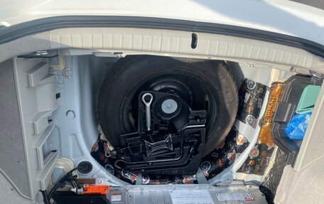 Toyota Prius, 2010 год, 1 450 000 рублей, 19 фотография