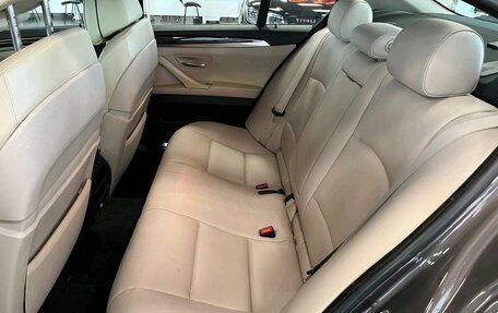 BMW 5 серия, 2011 год, 1 800 000 рублей, 24 фотография