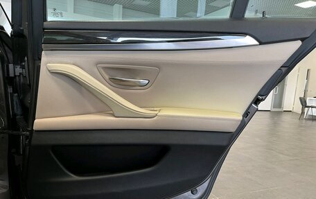 BMW 5 серия, 2011 год, 1 800 000 рублей, 26 фотография
