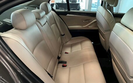 BMW 5 серия, 2011 год, 1 800 000 рублей, 27 фотография