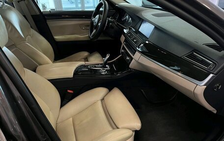 BMW 5 серия, 2011 год, 1 800 000 рублей, 29 фотография