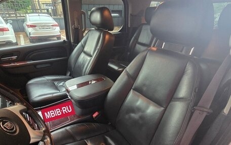 Cadillac Escalade III, 2010 год, 2 250 000 рублей, 13 фотография