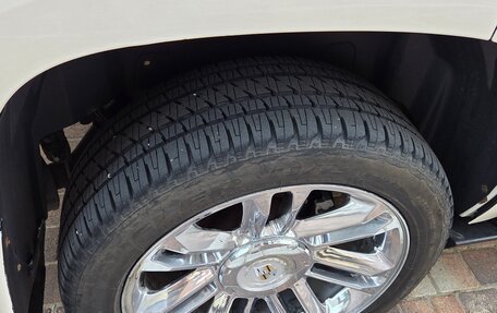 Cadillac Escalade III, 2010 год, 2 250 000 рублей, 21 фотография