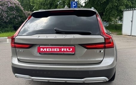 Volvo V90 Cross Country I рестайлинг, 2021 год, 5 170 000 рублей, 4 фотография