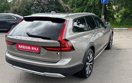 Volvo V90 Cross Country I рестайлинг, 2021 год, 5 170 000 рублей, 5 фотография