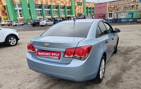 Chevrolet Cruze II, 2009 год, 510 000 рублей, 4 фотография