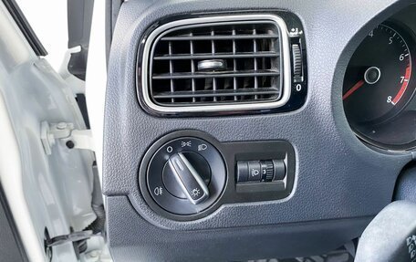 Volkswagen Polo VI (EU Market), 2018 год, 1 325 000 рублей, 15 фотография