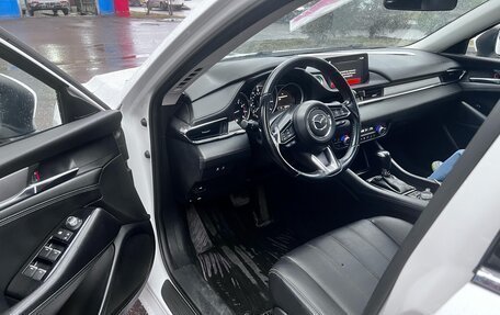 Mazda 6, 2018 год, 2 000 000 рублей, 8 фотография