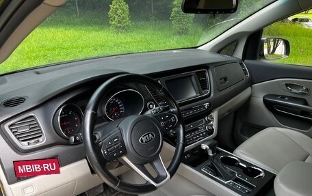 KIA Carnival III, 2019 год, 2 890 000 рублей, 8 фотография