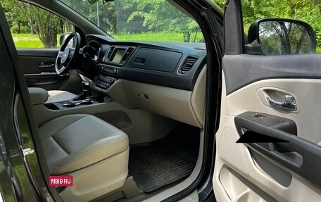 KIA Carnival III, 2019 год, 2 890 000 рублей, 10 фотография