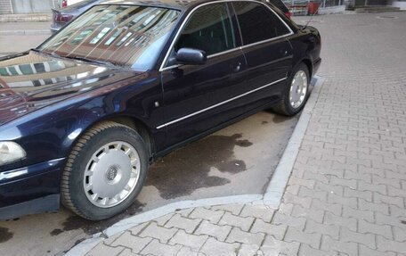 Audi A8, 1998 год, 820 000 рублей, 7 фотография