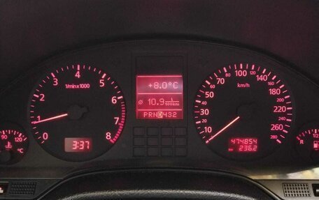 Audi A8, 1998 год, 820 000 рублей, 10 фотография