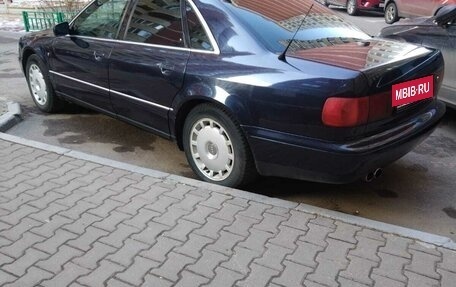 Audi A8, 1998 год, 820 000 рублей, 5 фотография