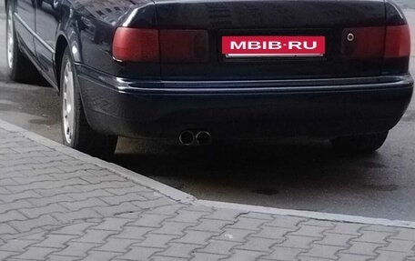 Audi A8, 1998 год, 820 000 рублей, 6 фотография
