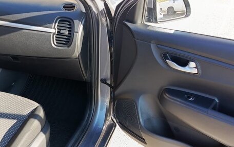 KIA Rio IV, 2019 год, 1 295 000 рублей, 17 фотография