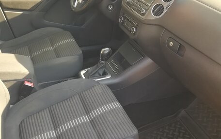 Volkswagen Tiguan I, 2011 год, 990 000 рублей, 7 фотография