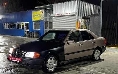 Mercedes-Benz C-Класс, 1994 год, 520 000 рублей, 3 фотография