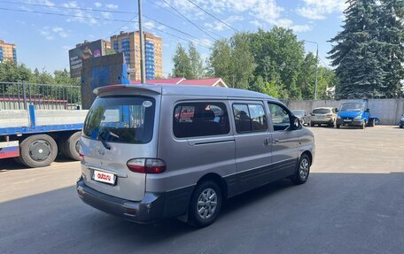 Hyundai H-1 II рестайлинг, 2007 год, 600 000 рублей, 3 фотография