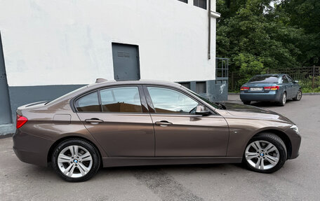 BMW 3 серия, 2013 год, 2 400 000 рублей, 2 фотография