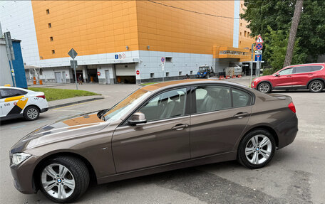 BMW 3 серия, 2013 год, 2 400 000 рублей, 4 фотография