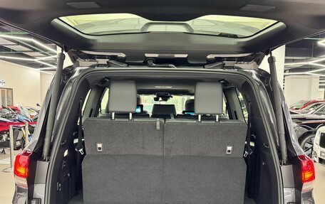Toyota Land Cruiser, 2025 год, 13 150 000 рублей, 28 фотография