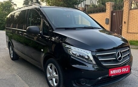 Mercedes-Benz Vito, 2017 год, 3 100 000 рублей, 3 фотография