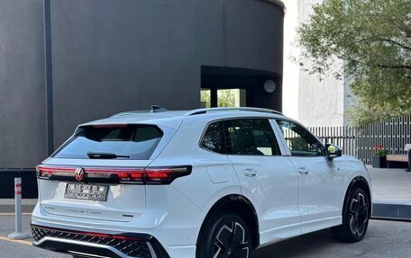Volkswagen Tiguan II, 2025 год, 4 480 000 рублей, 4 фотография