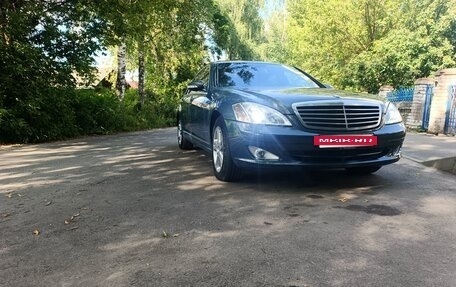 Mercedes-Benz S-Класс, 2007 год, 900 000 рублей, 3 фотография