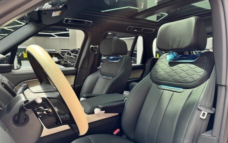 Land Rover Range Rover IV рестайлинг, 2024 год, 28 900 000 рублей, 13 фотография