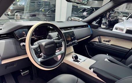 Land Rover Range Rover IV рестайлинг, 2024 год, 28 900 000 рублей, 16 фотография