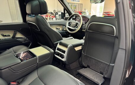 Land Rover Range Rover IV рестайлинг, 2024 год, 28 900 000 рублей, 18 фотография